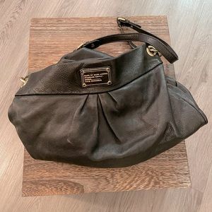 *MARC BY MARC JACOBS*